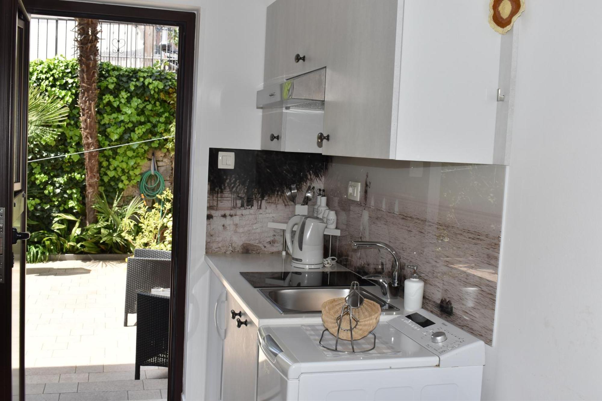Studio Apartman Tasha Opatija Exterior foto